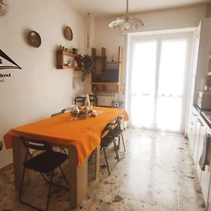 Appartement met Drie Slaapkamers op de Bovenste Verdiepingen